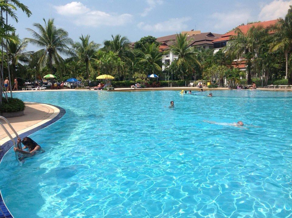 View Talay 1B Holidays Pattaya Eksteriør billede