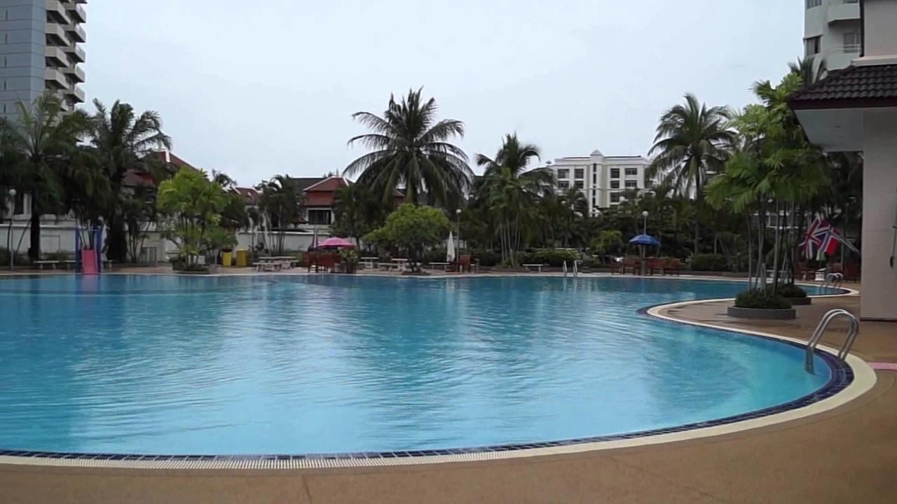 View Talay 1B Holidays Pattaya Eksteriør billede